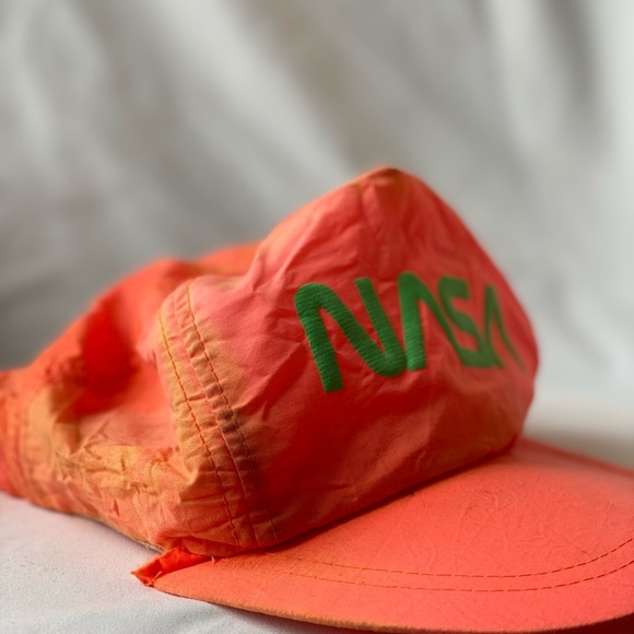 NASA Hat - Picture 2 of 3